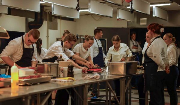 Studenten verzorgden het Goudkijken diner